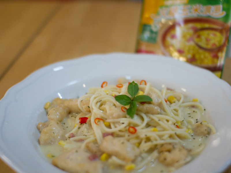 用康宝做奶油鸡肉义大利面的做法