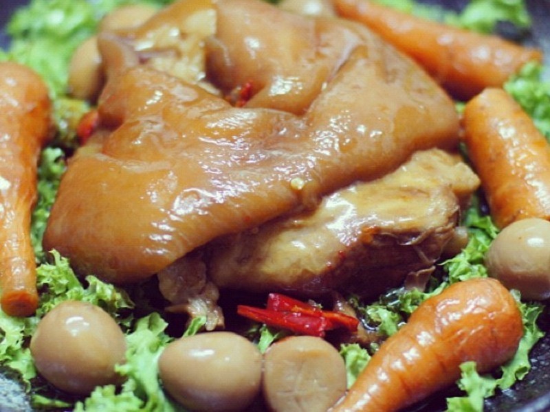 �����ʳ�ס�������� Stewed Pork Hocks������