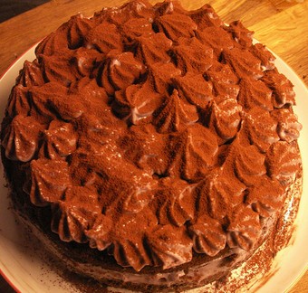 蓝莓白巧克力奶油可可蛋糕的做法