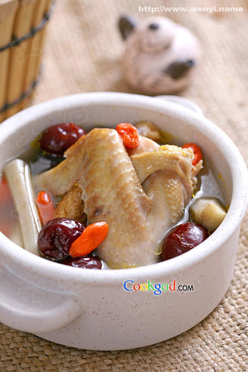 牛蒡红枣煲土鸡的做法