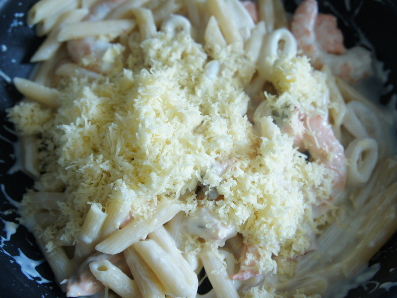 �h��������ʿͨ�ķ۵�����