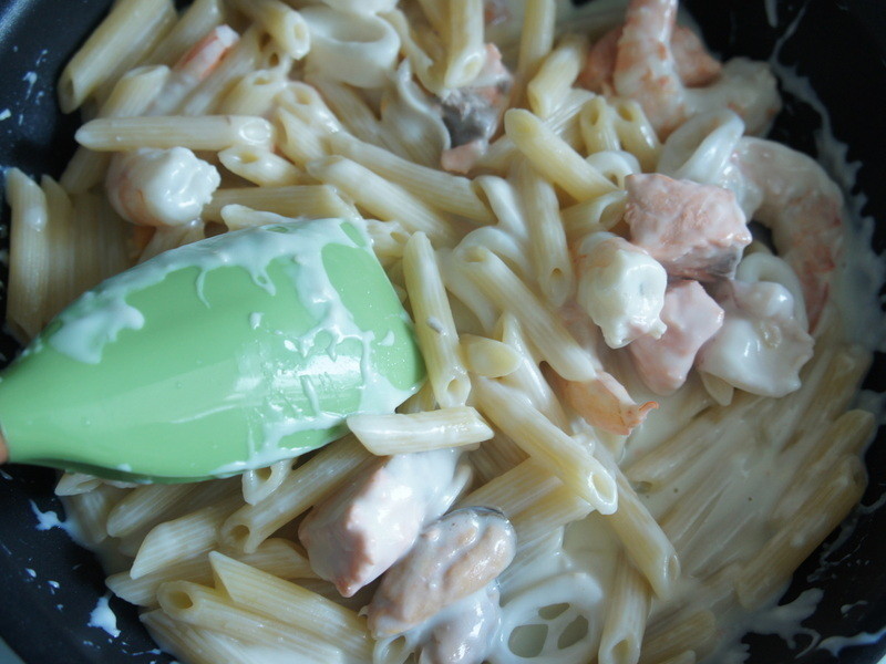 �h��������ʿͨ�ķ۵�����