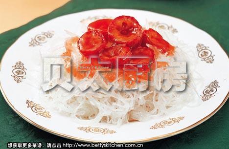 炒红果拌萝卜丝的做法