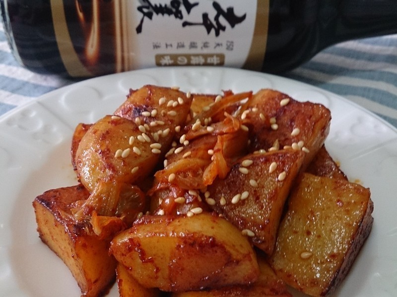 泡菜干煎马铃薯~淬酿中式下午茶点的做法