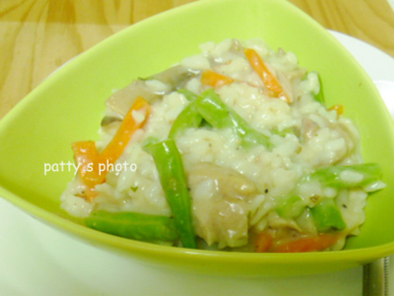 茶香野菇燻鸡焗饭的做法