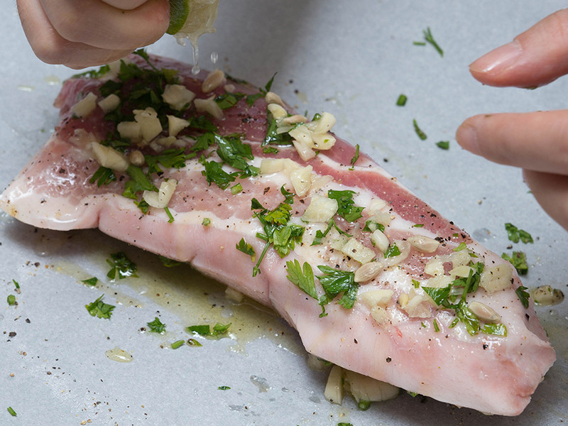 ���к���ζ���߿��廨�������