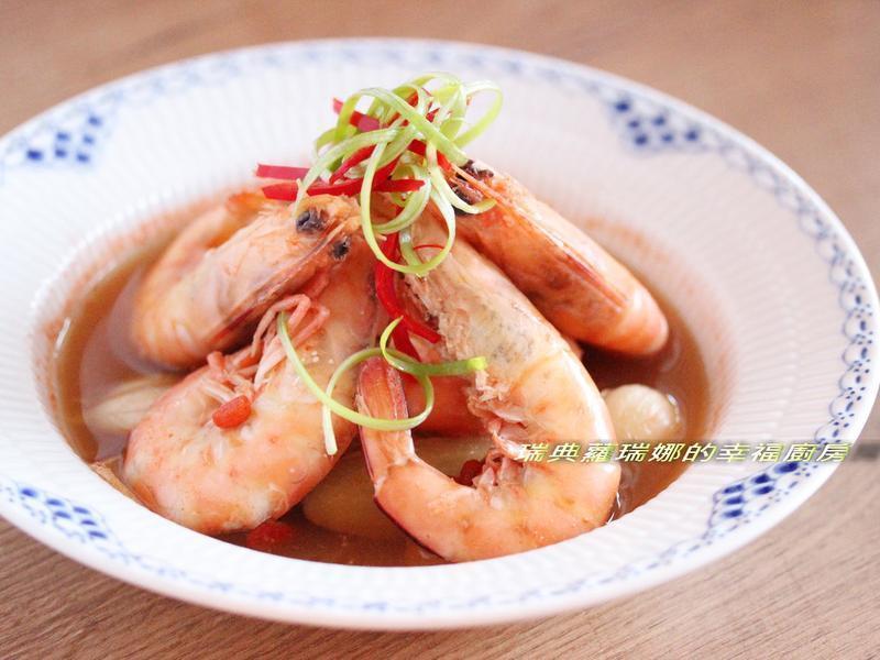 五分钟搞定宴客菜~纸蒸啤酒虾的做法