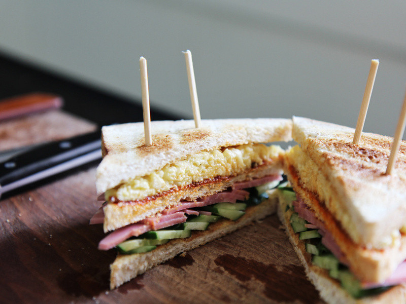 ������ɯ������ʳ�ס������ƹ������ε�����