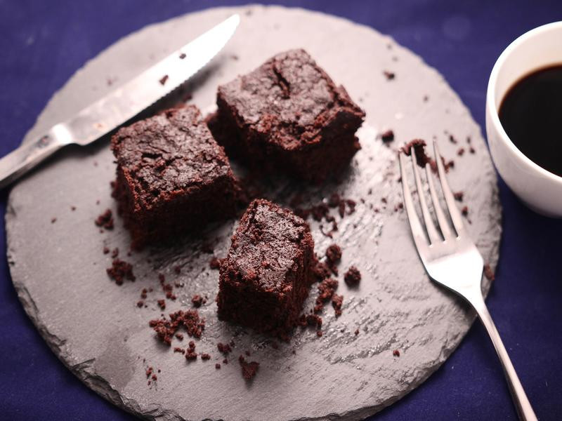 巧克力布朗尼蛋糕的做法