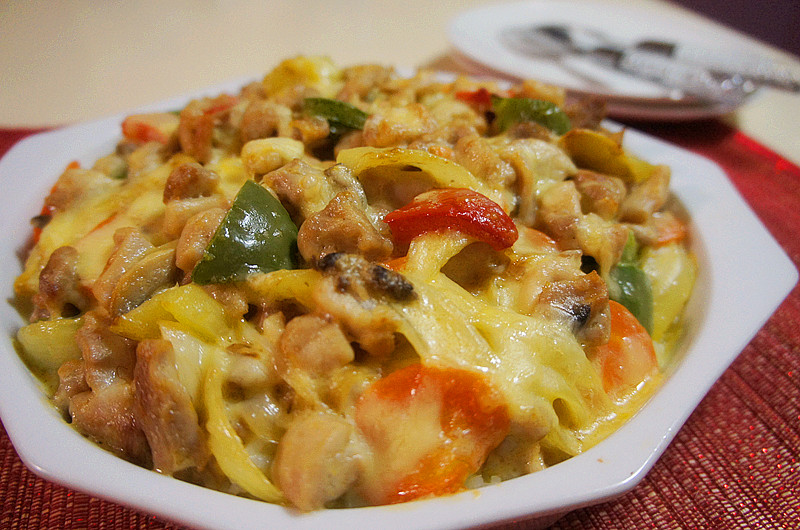 白汁鸡皇焗饭的做法