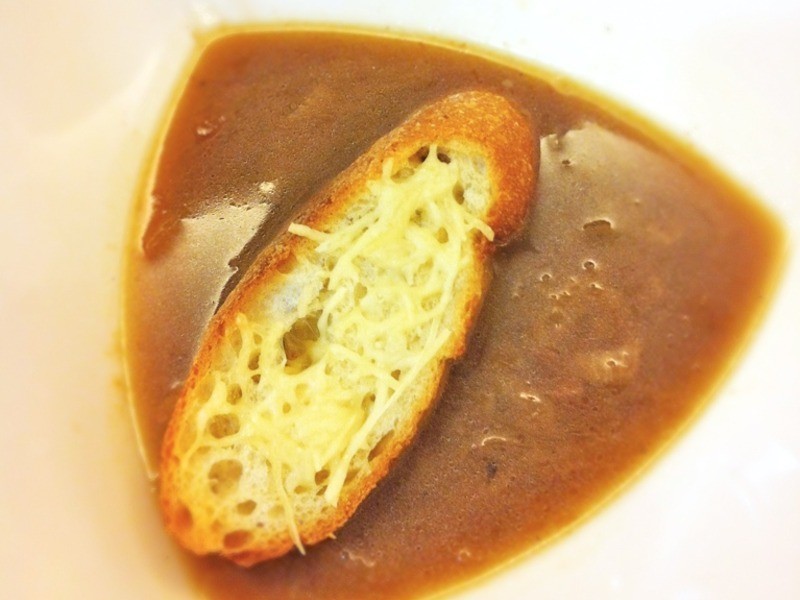 法式洋葱汤(2人份)的做法