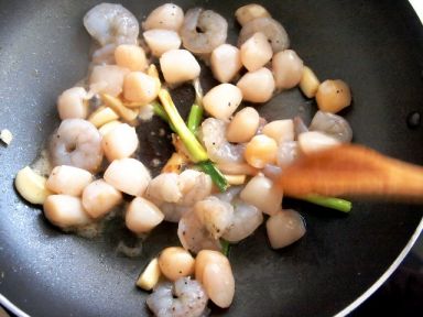 �����������ʵ�����