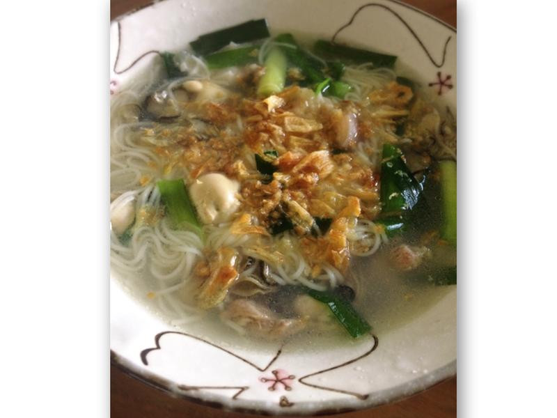 古早味韭菜蚵仔面线的做法