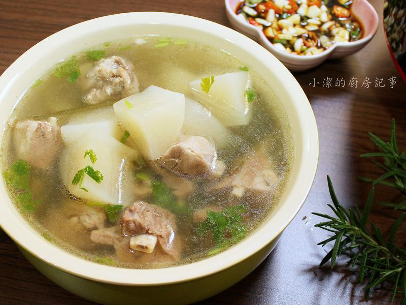 海带萝卜排骨汤的做法