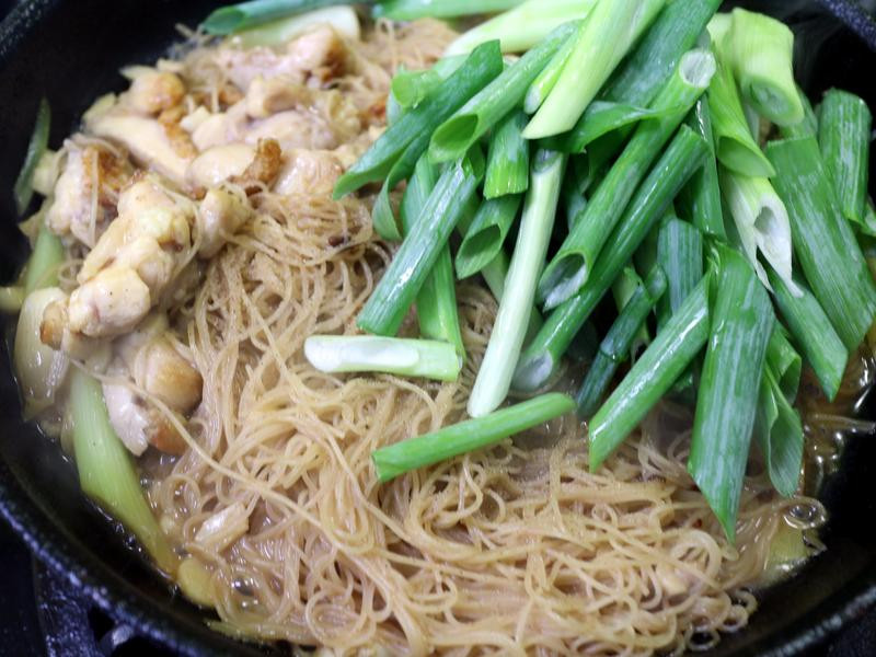 ��м����׷۵�����