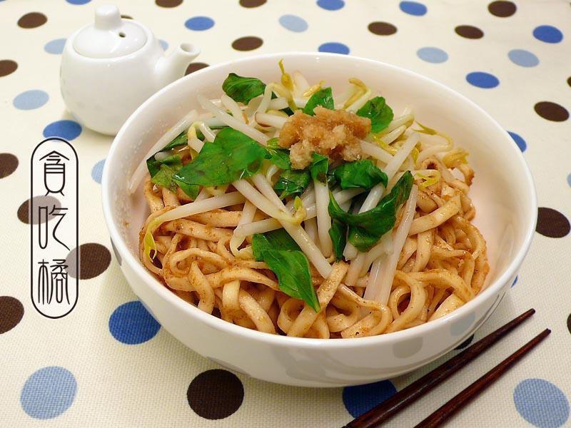 黑醋沙茶酱拌面的做法