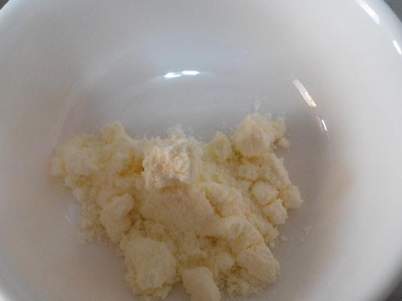 �����ҳ�������ɫ��Ȼ��ɫ�ص�����˪������