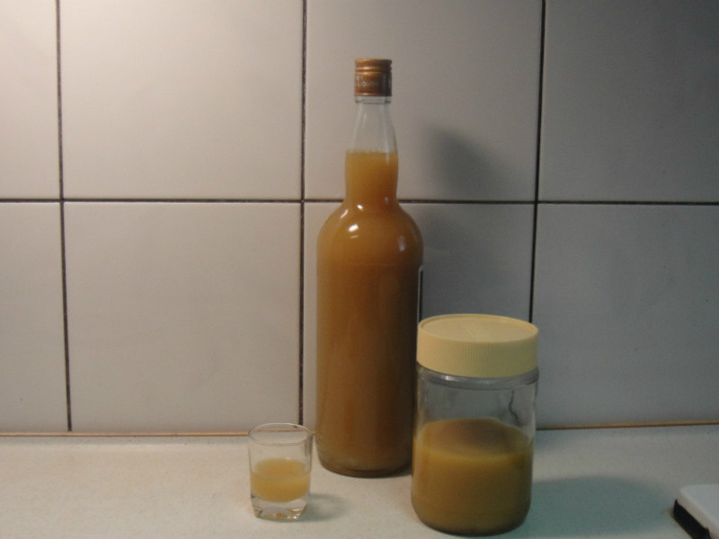 ����� ������ �ɹ��� �Դ� ���Ʒ�������