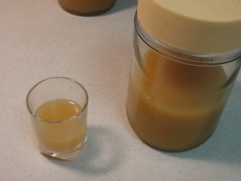 ����� ������ �ɹ��� �Դ� ���Ʒ�������