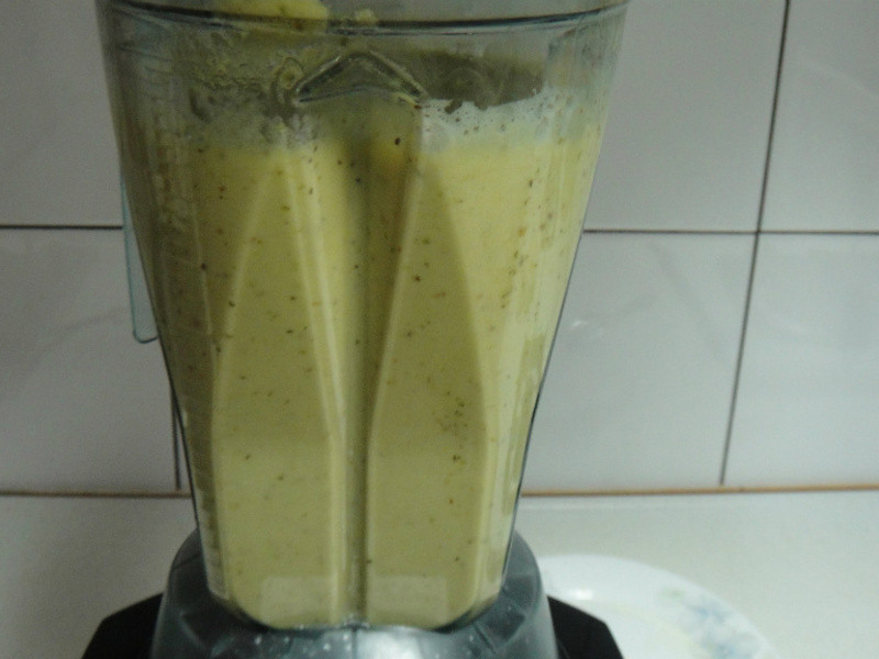 ����� ������ �ɹ��� �Դ� ���Ʒ�������