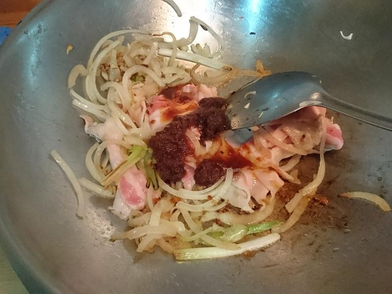 �б�ɳ�賴��Ƭ������