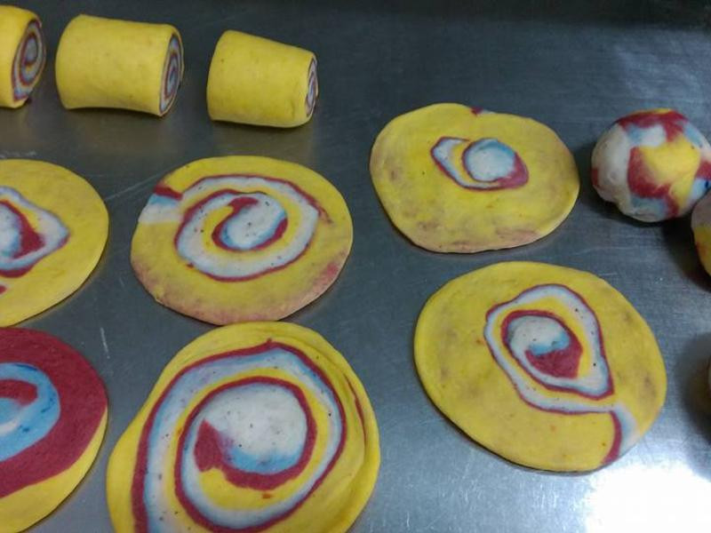 ��ɫ������ͷ������