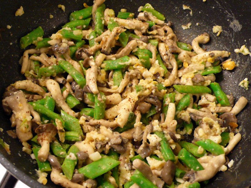 ��Ȼ�̵����۶�������