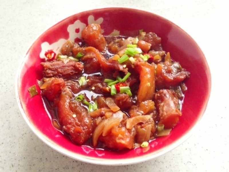 红烧卤牛蹄筋(材料费:150元)的做法