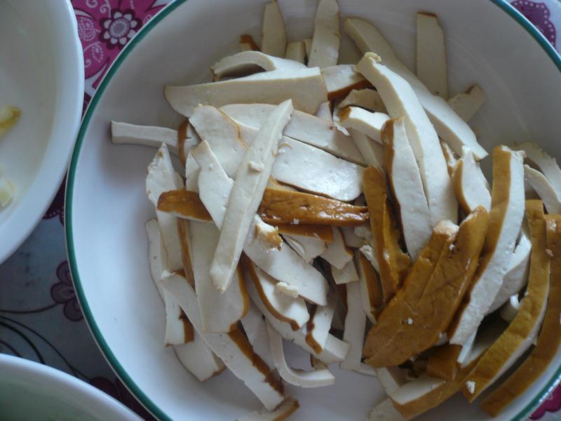 �쳴�ƹ϶���˿������