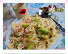 ���Ϻ�����������