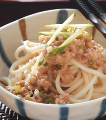 味增肉酱酱面的做法