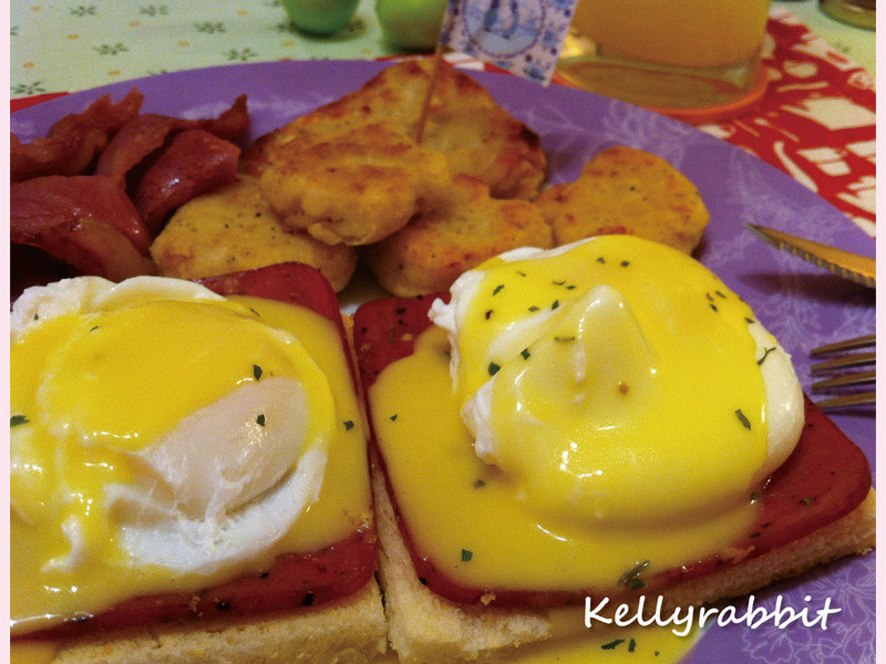 ÃÀʽÔçÎç²Í-°àÄáµÏ¿Ëµ°(Eggs Benedict)µÄ×ö·¨