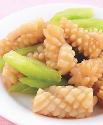 ���۳���֦������