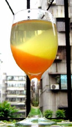 ����ɫ�Ʊ���������