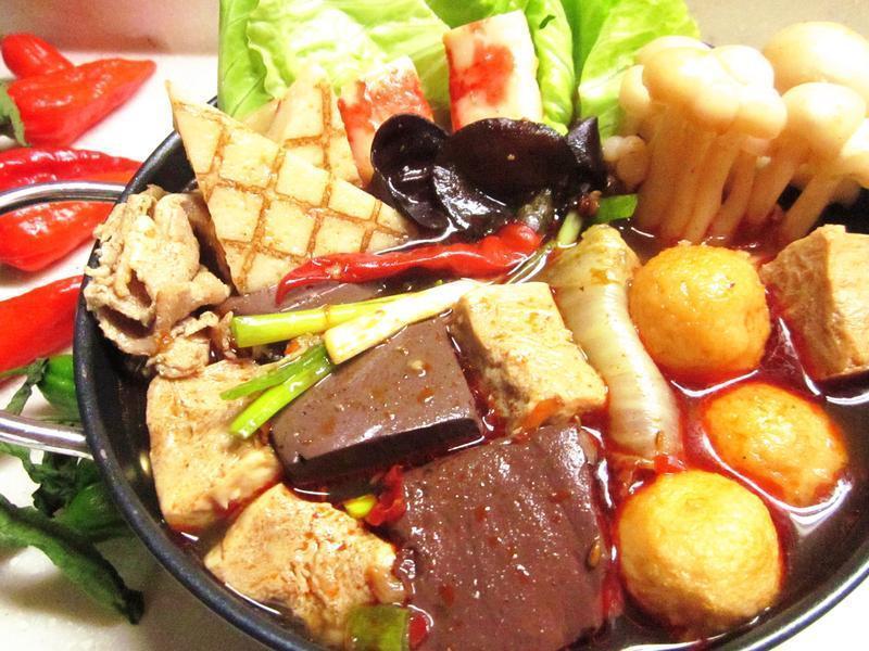 简易麻辣鸭血锅的做法