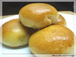 榄菜肉松餐包的做法