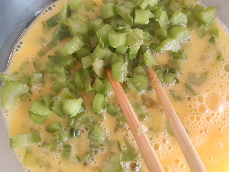 ���ߺ�̦��ʿ����������