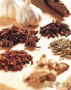 ����±��������