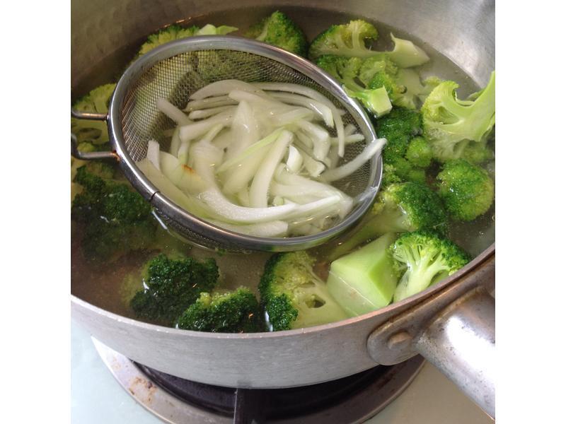 ���պ��������ͷ����ݲ���������ߵ�����