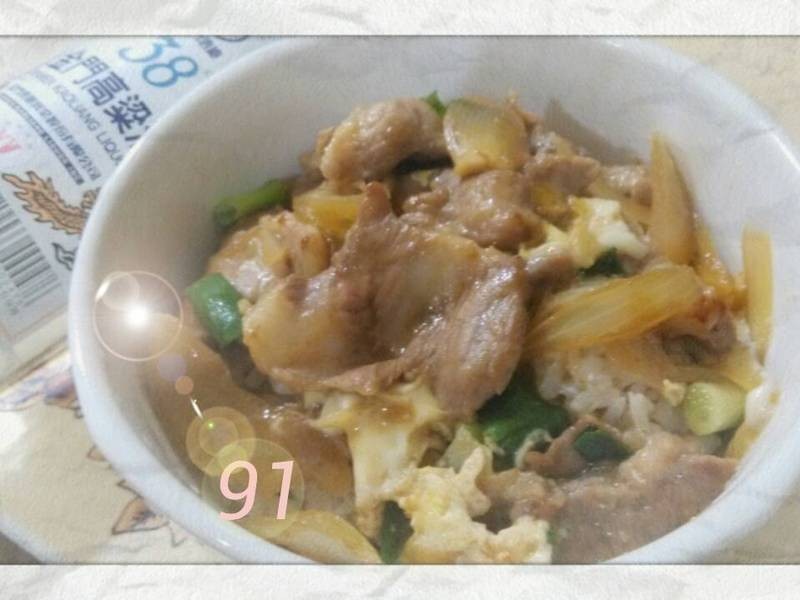 金门高粱飘香料理-猪肉丼饭的做法