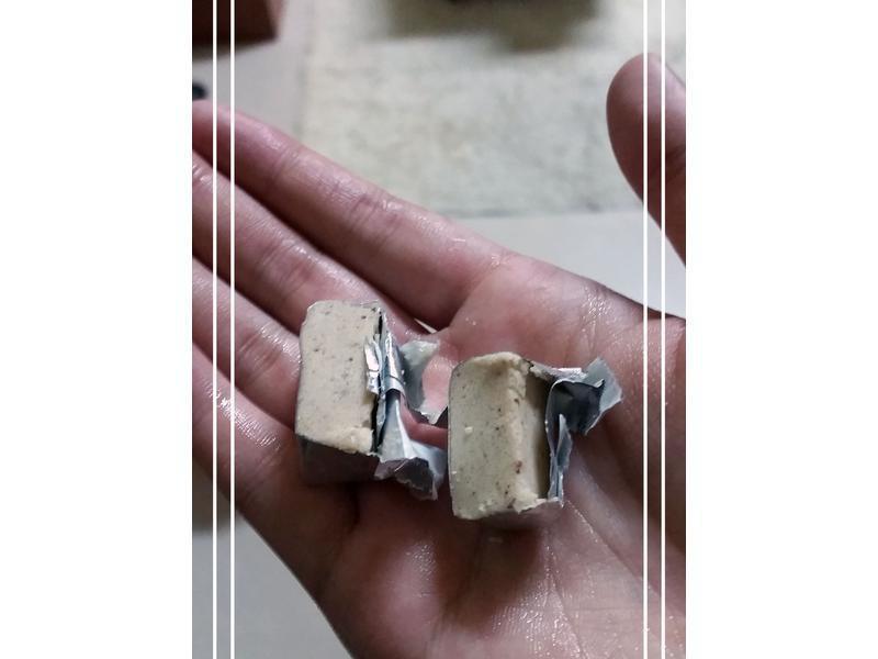 ����������~�����������