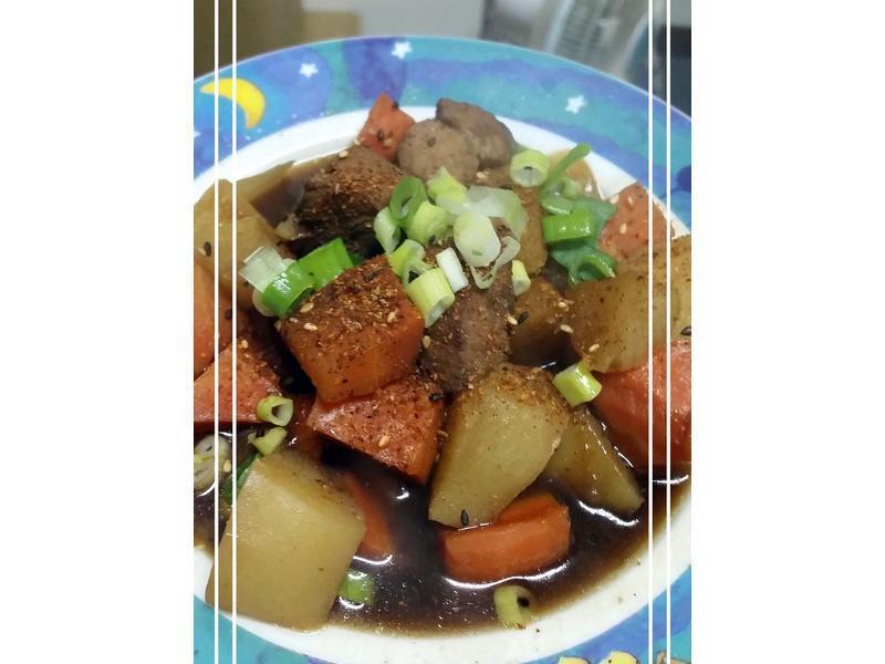 ����������~�����������