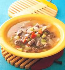 西班牙蔬菜牛肉清汤的做法