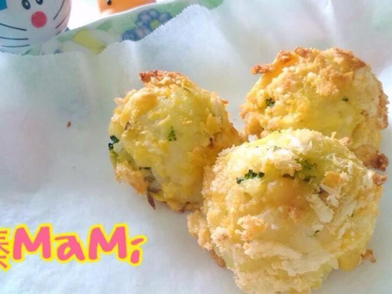 酥烤鲑鱼饭团的做法