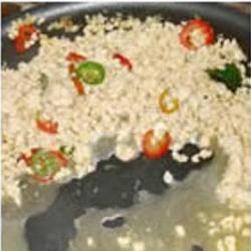 泰国风味罗勒鸡肉末的做法