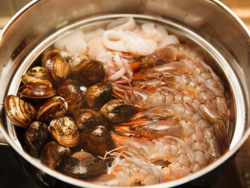 ެ�Ѻ�����������