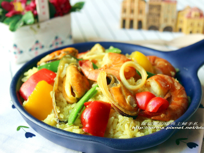 闷烧锅版西班牙海鲜炖饭的做法