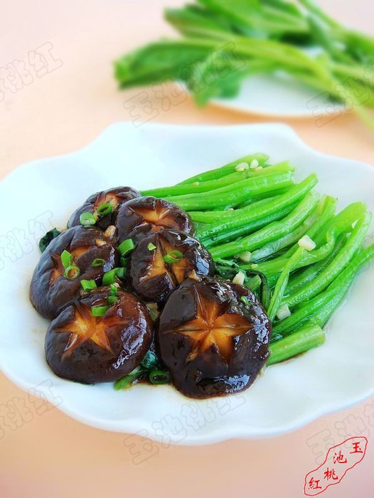蚝油香菇菜心的做法