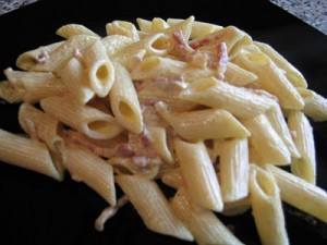 ��������������Ϳ�����penne con panna e pancetta������