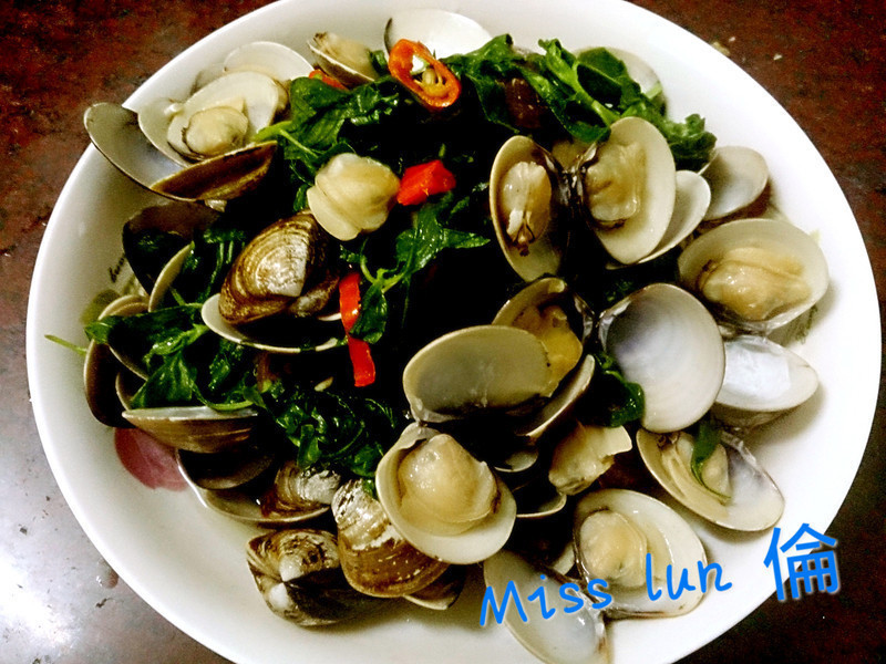 ���㳴���۵�����